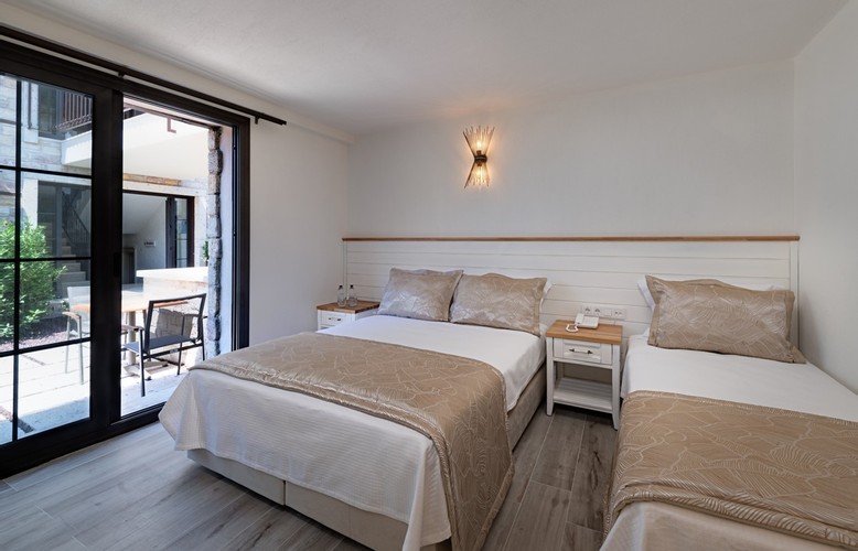 Family Room, Garden View