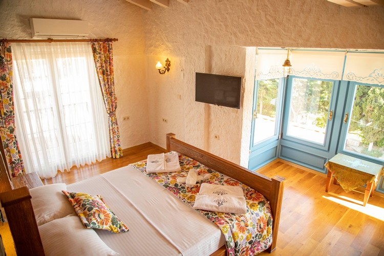 Deluxe Oda (Pencereli)