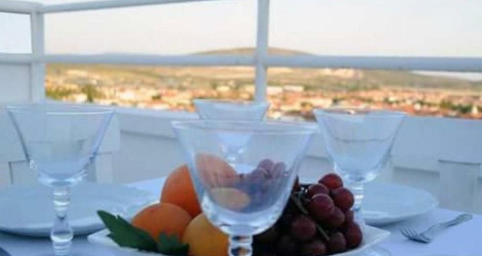 Deluxe Oda (Teraslı)