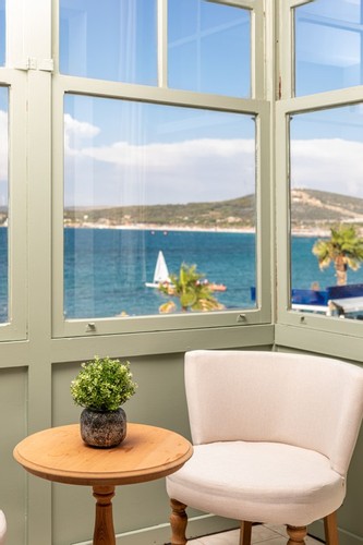 Suit Oda, Deniz Manzaralı