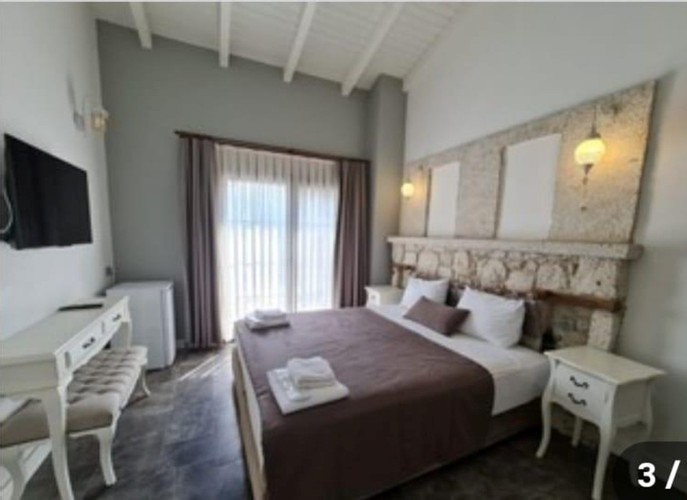 Deluxe Oda, Havuz Manzaralı