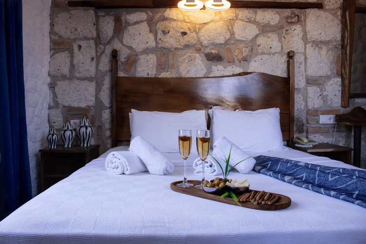 Deluxe Room (Balcony)