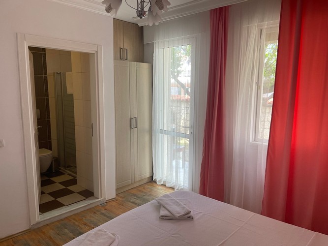 Bahçeli Oda, Bahçe Manzaralı