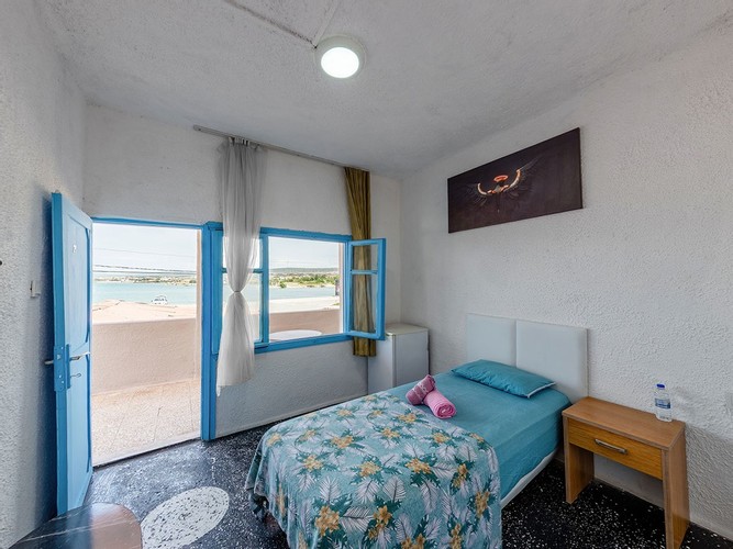 Standard Room (1 Person)