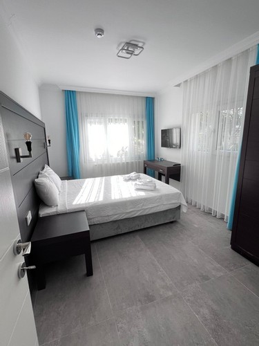 Apart Garden Floor Room, Garden View (Terrace)