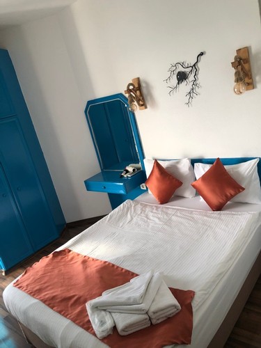 Standard Room, Partial Sea View