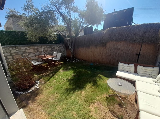 Suit Oda, Bahçe Manzaralı