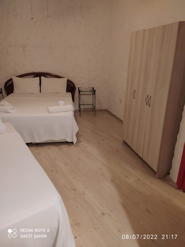 Standard Room (3 Person)