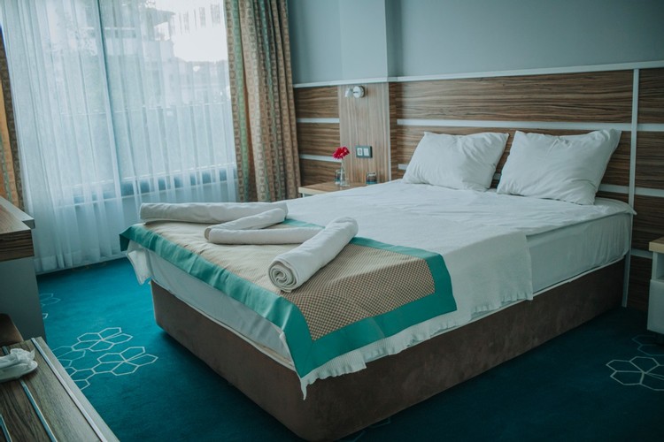 Standart Oda, Bahçe Manzaralı