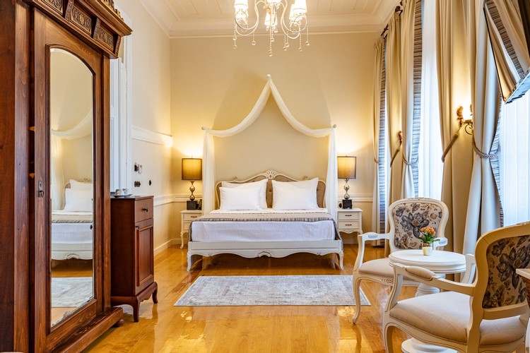 Suit Oda, Deniz Manzaralı (Balkonlu)