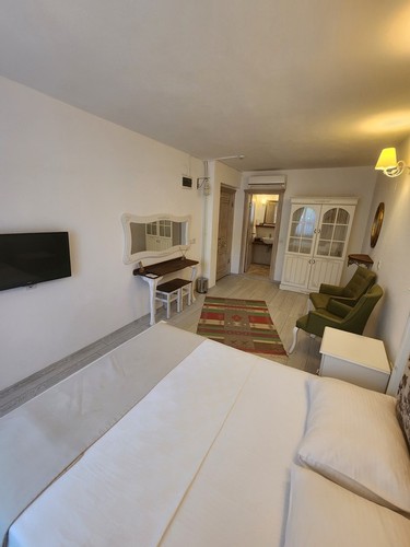 Deluxe Room, Garden View (3 Person)