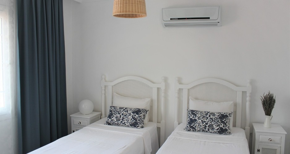 İki Ayrı Yataklı Oda