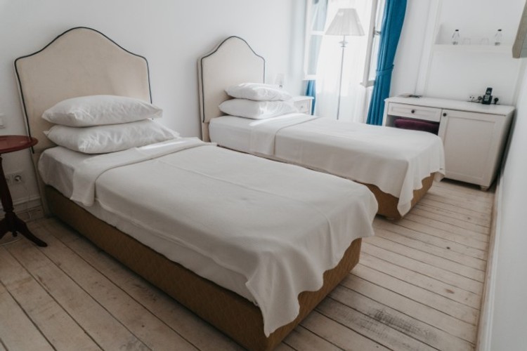 Superior Iki Ayrı Yataklı Oda