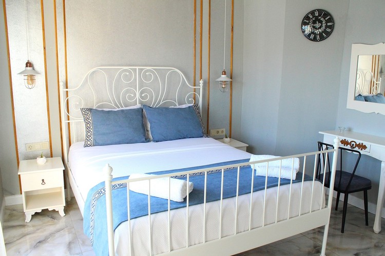 Standart Oda, Deniz Manzaralı (Balkonlu)