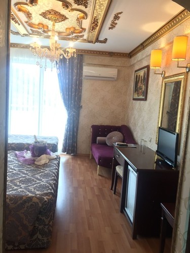 Aile Superior Odası