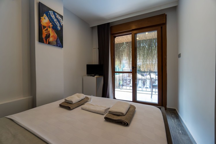 Standart Oda Bahçe Ya Da Deniz Manzaralı