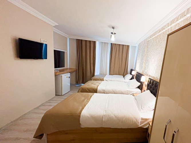 Standard Room (3 Person)