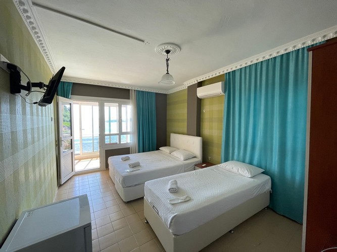 Aile Odası, Deniz Manzaralı (3 Kişilik)