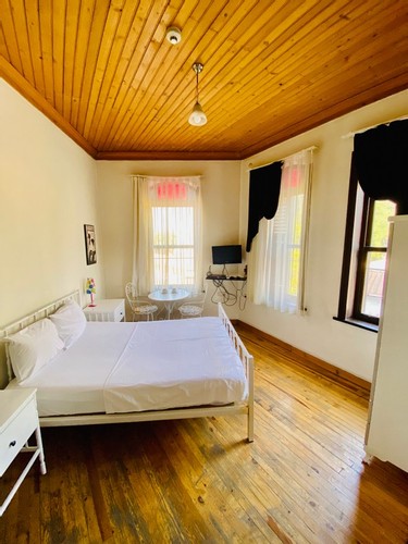 VIP Deniz Manzaralı Oda