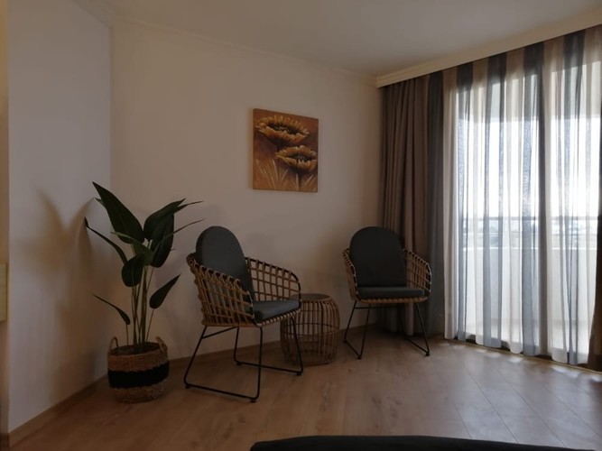 Suit Oda, Deniz Manzaralı