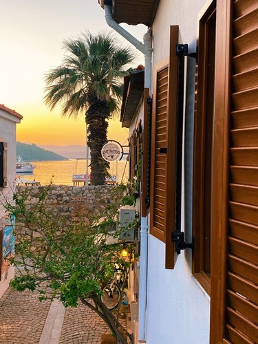 Honeymoon Suite Room