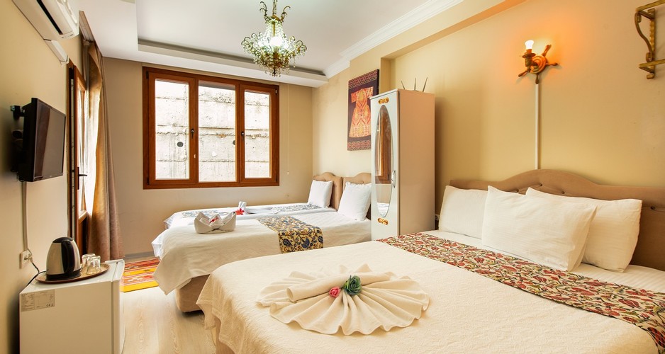 Aile Odası (Balkonlu)