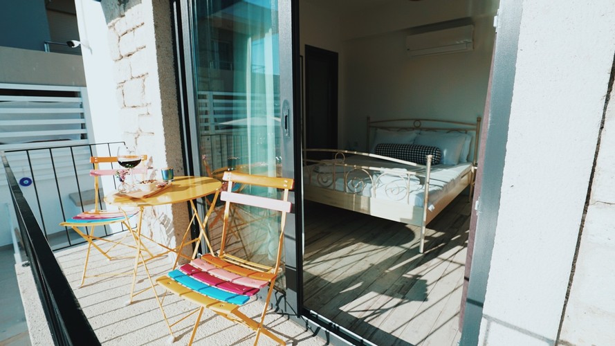 Deluxe Room, Pool View (Balcony)