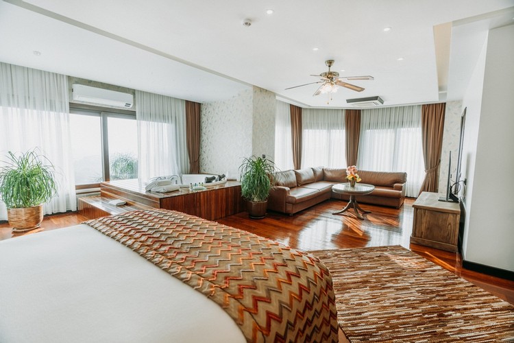 Bougainvillea, Sea View, Jacuzzi