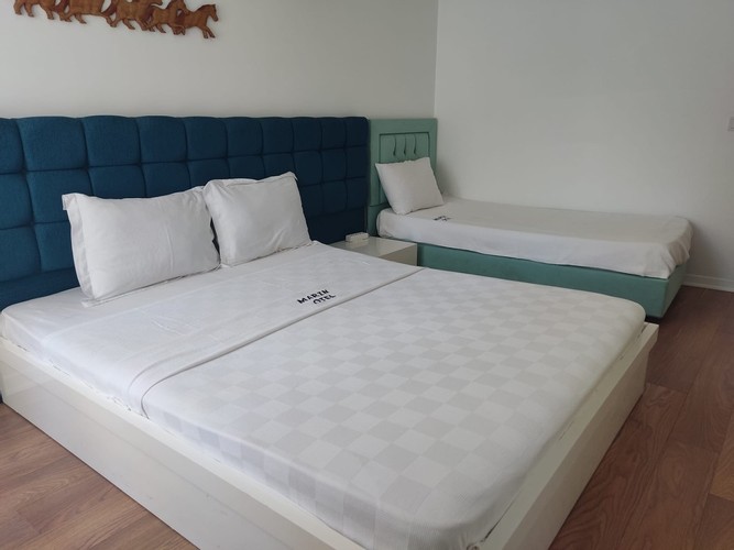 Standart Oda, Kara Manzaralı