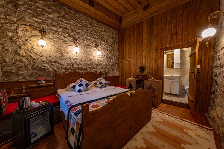 Classic Zemin Kat Oda