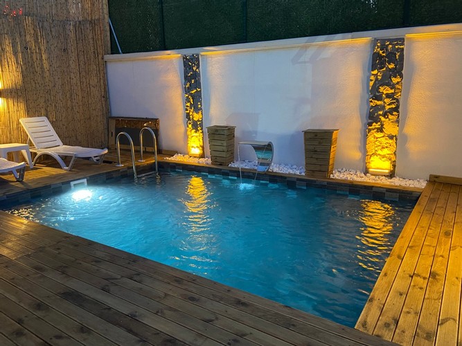 Bungalow Suite Room, Pool View (Jacuzzi)