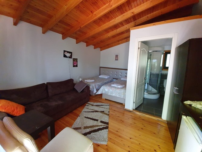Bungalow Room