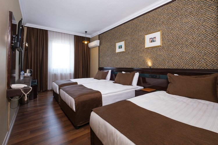 Standard Room (3 Person)