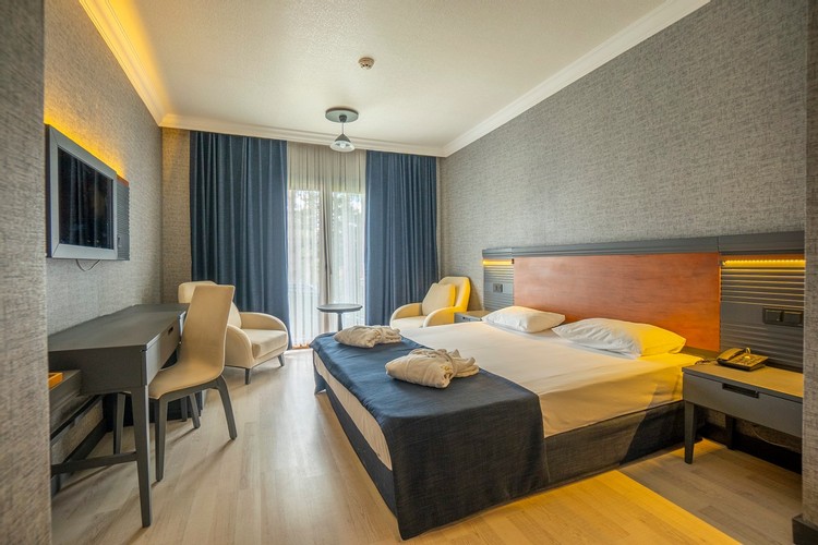 Superior Room (Jacuzzi)