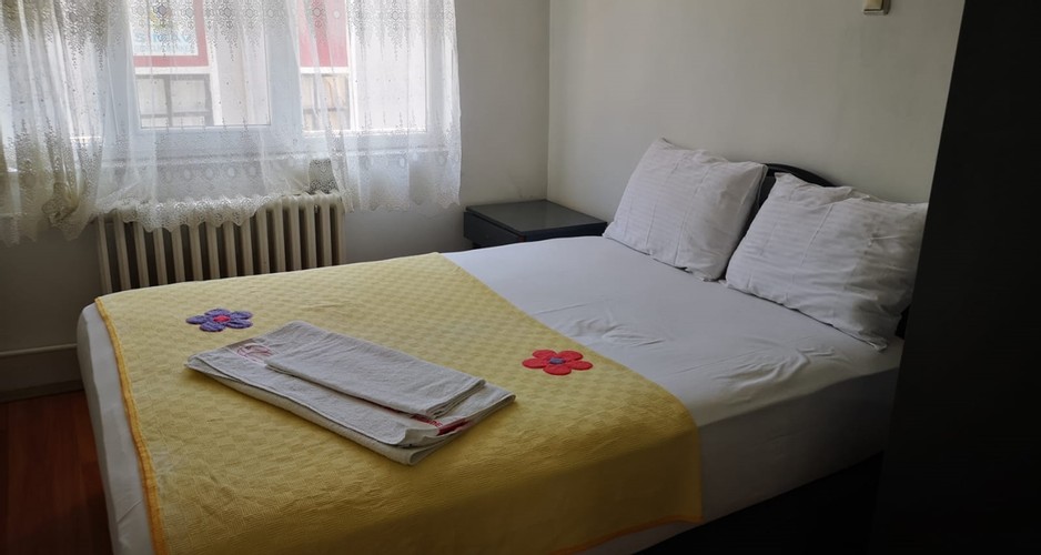 Standard Room (1 Person)