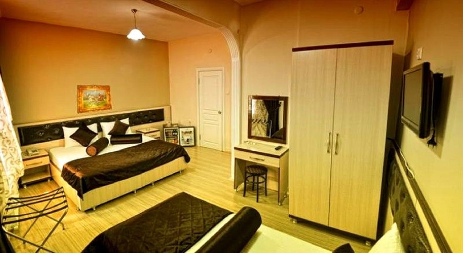 Standard Room (3 Person)