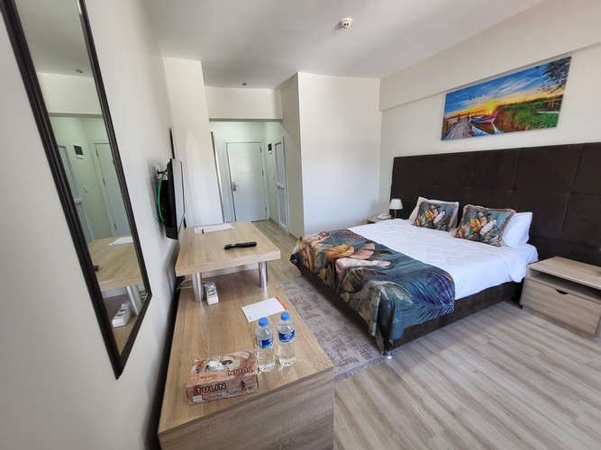 Economy Room (1 Person)