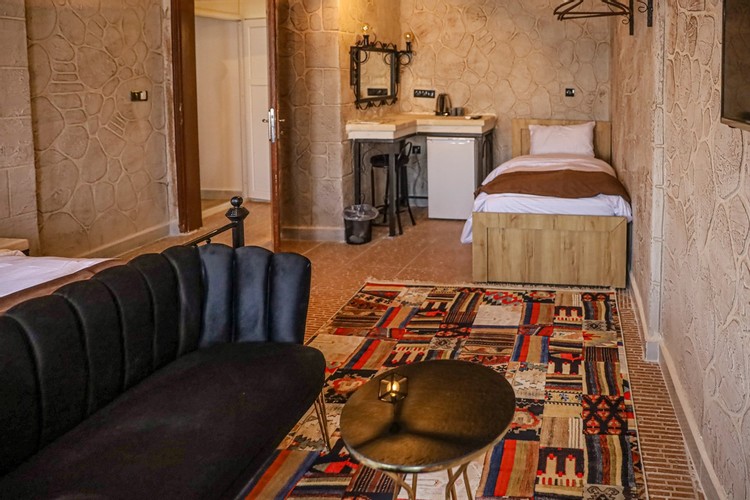 Has Balcony Room, City View (Balcony)