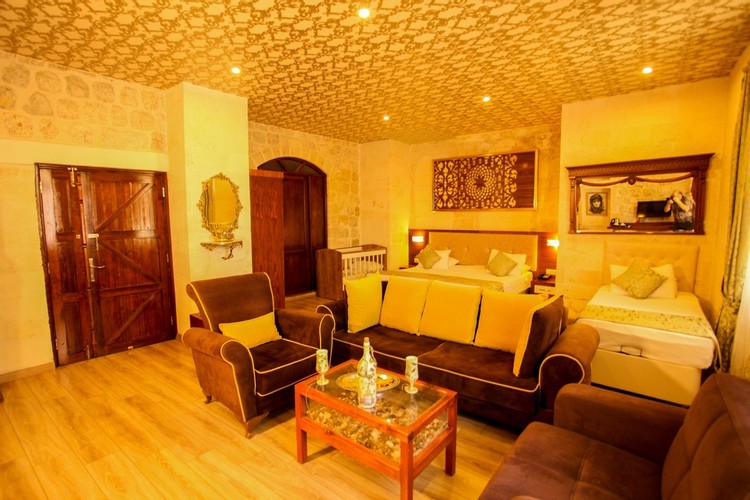 Family King Suite Room