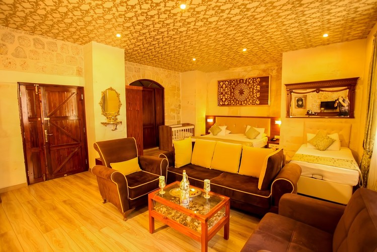 Family Deluxe Suite Room