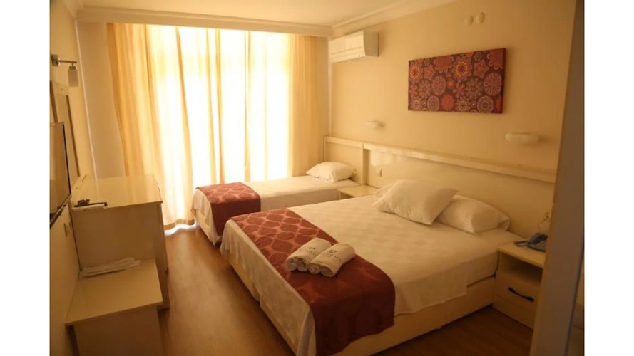 Standard Room (3 Person)