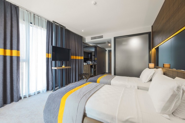 İki Ayrı Yataklı Oda