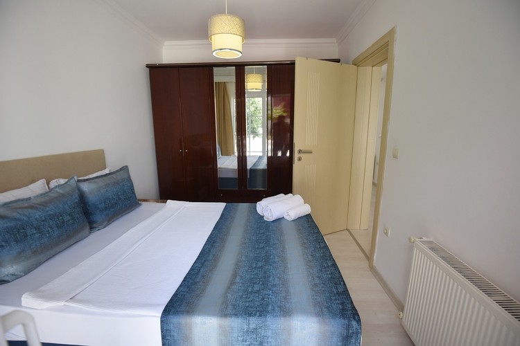 Daire Bahçe Katı Oda, Bahçe Manzaralı