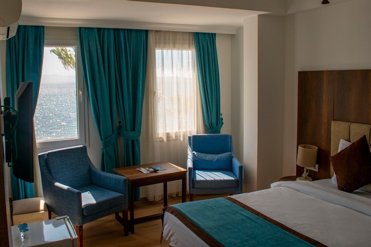 Aile Superior Odası