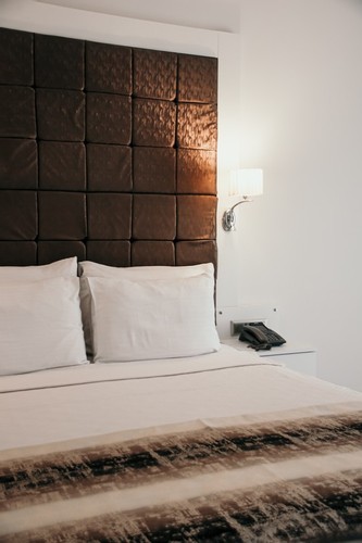 Standard Room, Land View