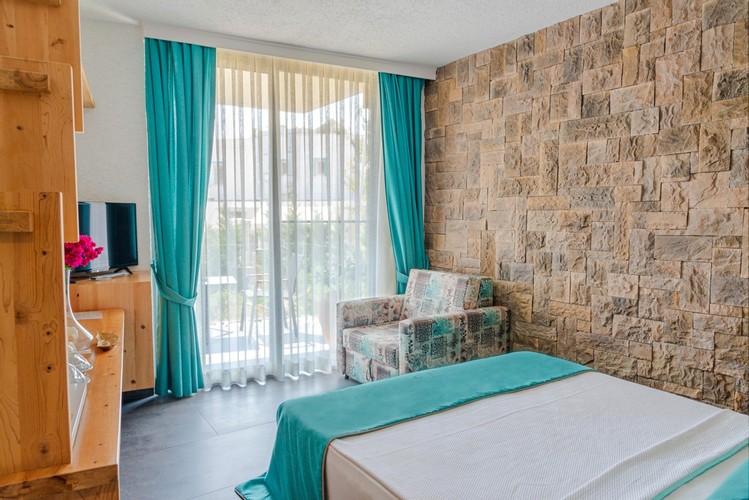 Standart Oda, Bahçe Manzaralı