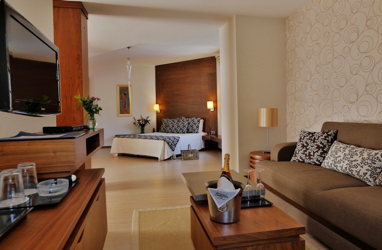 Superior Oda, Bahçe Manzaralı (3 Kişilik)