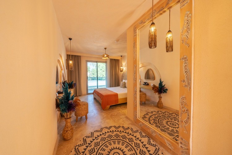 Deluxe Bahçeli Oda, Bahçe Manzaralı