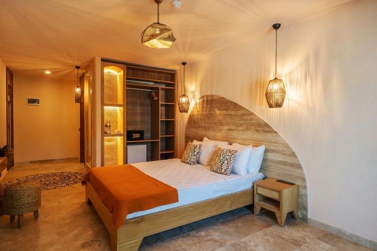 Deluxe Oda (Balkonlu)