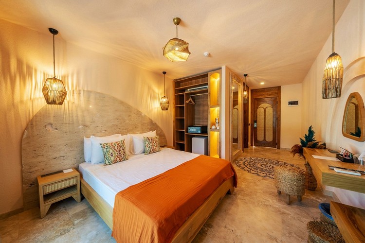 Deluxe Oda, Kısmi Deniz Manzaralı